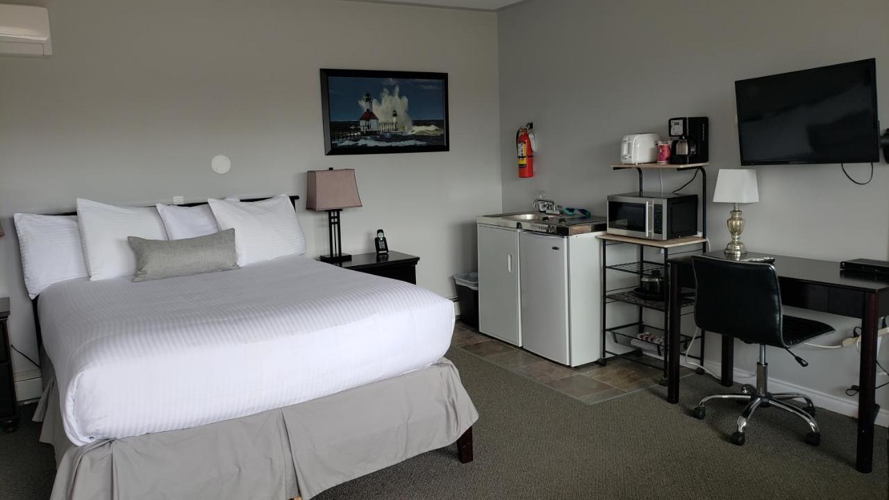 Middleton Motel & Suites Exteriör bild